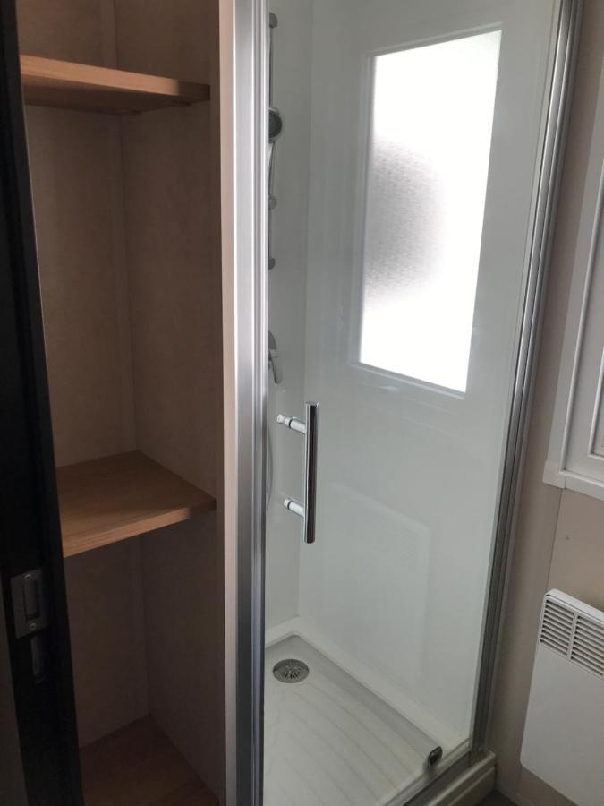 Mobil Home 6 pers, Kerlann , Pont Aven Bagian luar foto