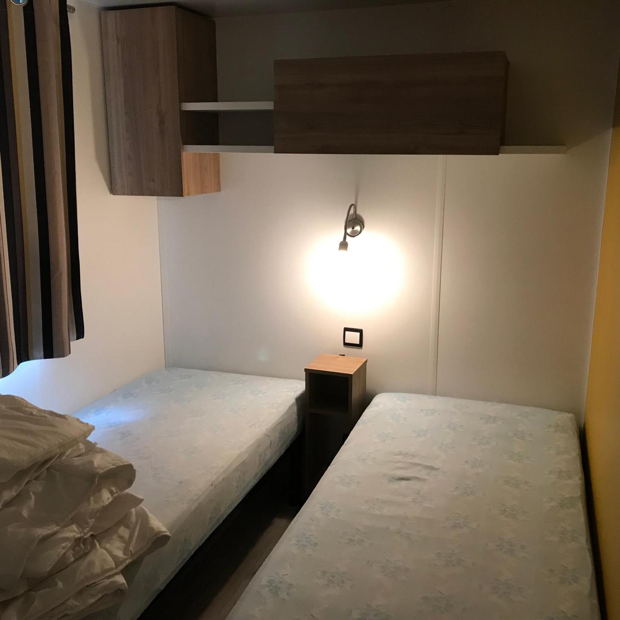 Mobil Home 6 pers, Kerlann , Pont Aven Bagian luar foto